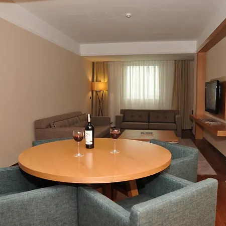 Anemon Kent Hotel 4*