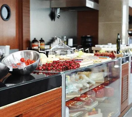 Anemon Kent Hotel 4*