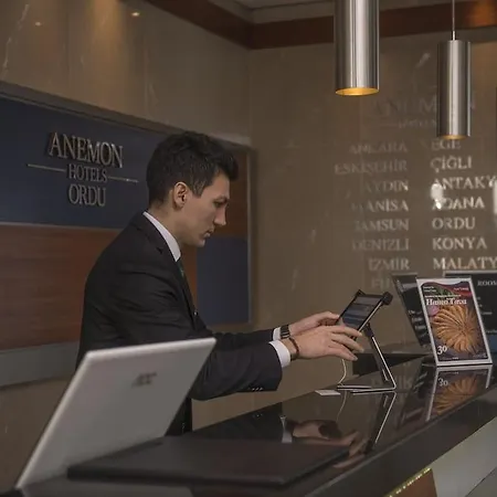 Anemon Kent Hotel 4*