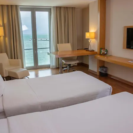 Anemon Kent Hotel